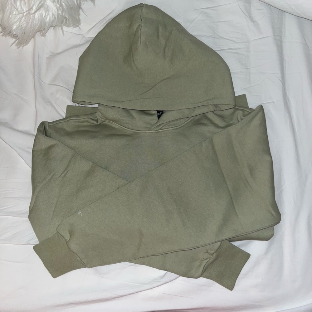 TNA SUPER FLEECE PERFECT SWEATSUIT